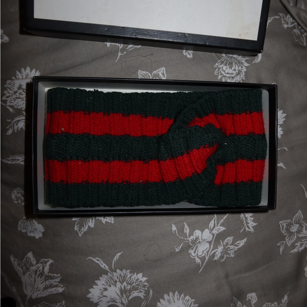 Gucci Red and Green Striped Scarf